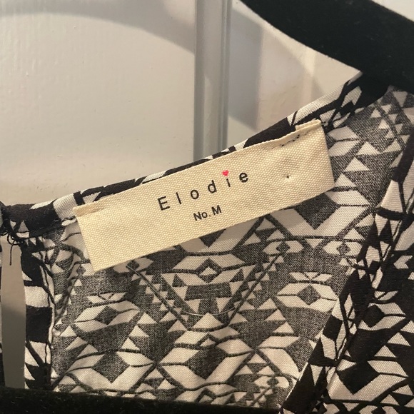 Black and white tank top - Picture 3 of 5